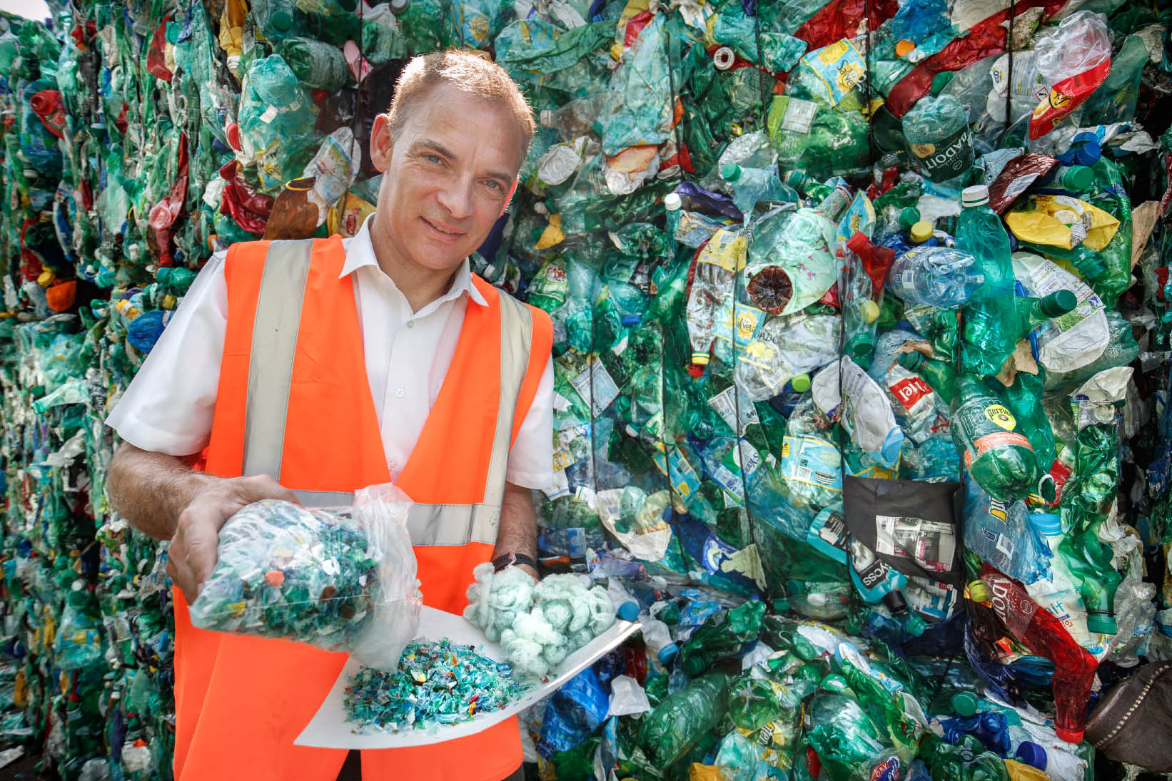 3 millions de bouteilles recyclées par jour © Serge Nied