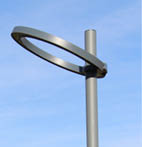 Le lampadaire HALO by Velum est personnalisable à la demande. © DR