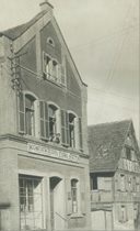 Henri Deppen a transformé ce restaurant en imprimerie en 1919. © DR
